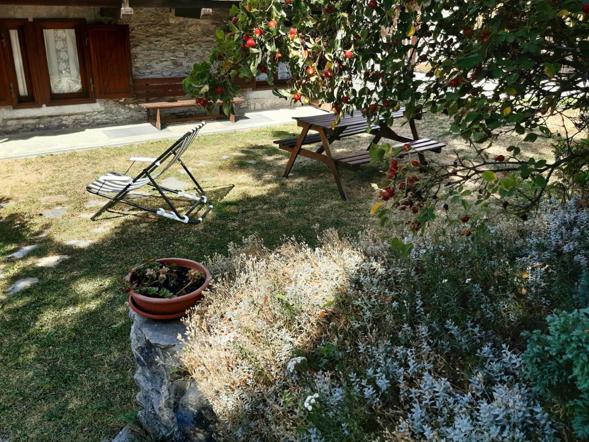Sauze D'Oulx Ciabot La Garituela With Garden - Wifi- Close To The Chairlift מראה חיצוני תמונה